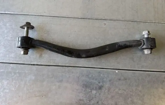 Dodge Durango III Rear control arm 830AD