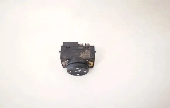 Land Rover Range Rover L322 Seat control switch 8352291 03060020