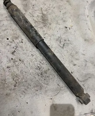 Mitsubishi Pajero Rear shock absorber/damper