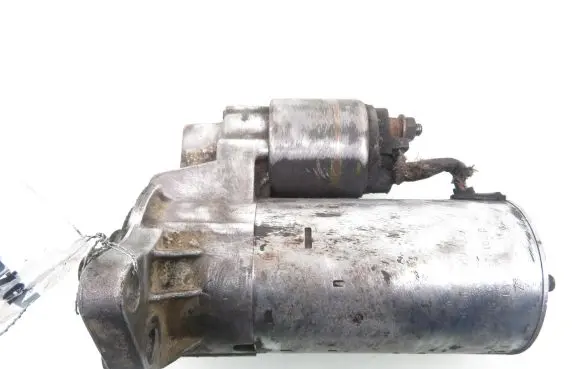 Volkswagen Jetta II Starter motor 020911023P 0001125005