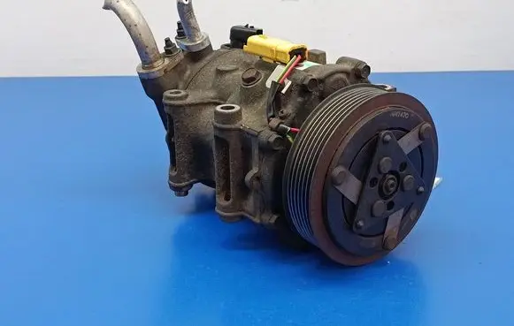 Peugeot 508 RXH Air conditioning (A/C) compressor (pump) 9671340580