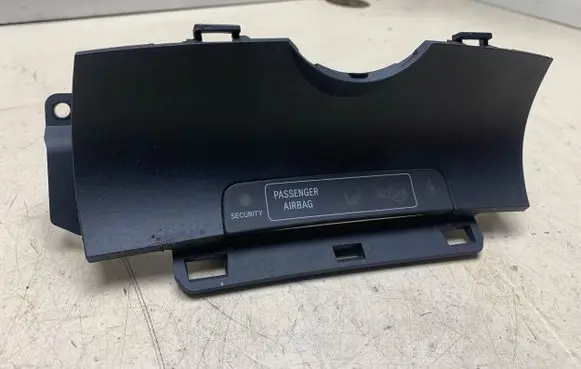 Toyota Verso Bottom trim 85613A0 6601301040