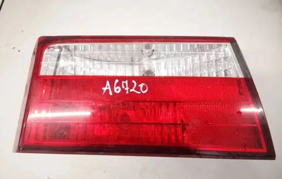 Hyundai Sonata Tailgate rear/tail lights