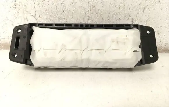 Mercedes-Benz C W205 Passenger airbag A2058600500