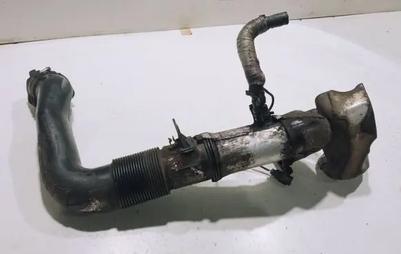 Volvo V50 Intercooler hose/pipe 3M519A673H 6652A