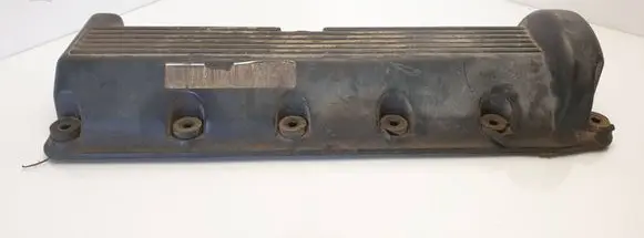 Lincoln Town Car Rocker cam cover F1AE6591AERH
