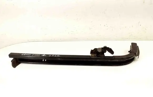 Ford C-MAX II Sliding door upper roller guide/hinge AM51U26028AF AM51U28610AD