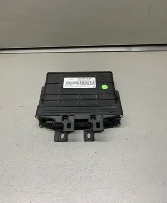 Audi A4 S4 B5 8D Gearbox control unit/module 01N927733EA