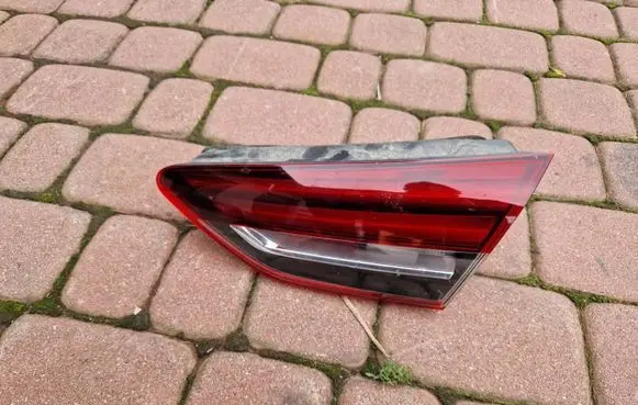Opel Insignia B Rear/tail lights 39108786