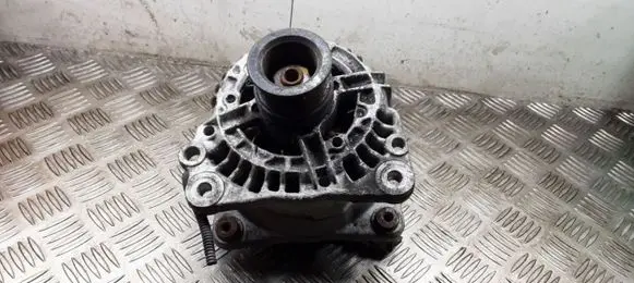 Volkswagen Polo III 6N 6N2 6NF Generator/alternator 0124315005 037903025
