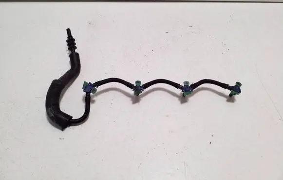 Peugeot Expert Fuel return line/hose 