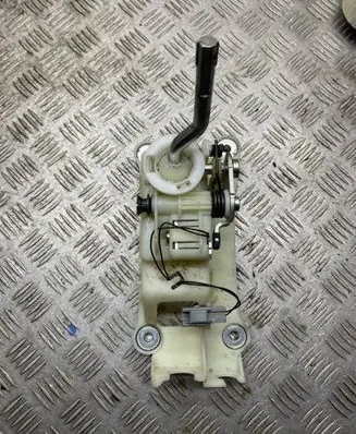 Volvo XC60 Gear shifter/selector 31423348 10021210034