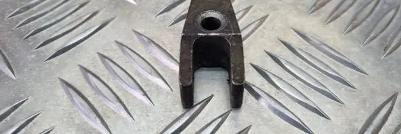 Mercedes-Benz C W203 Fuel Injector clamp holder