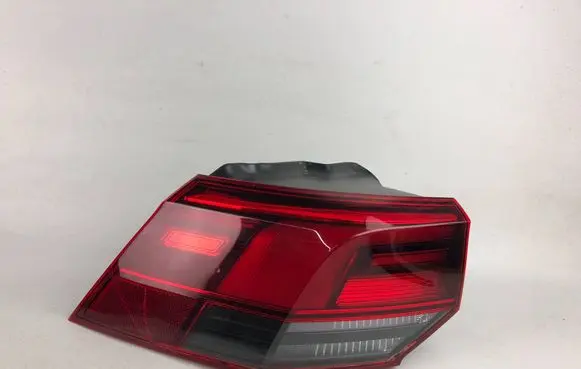 Volkswagen Golf VIII Rear/tail lights 5H0945095C
