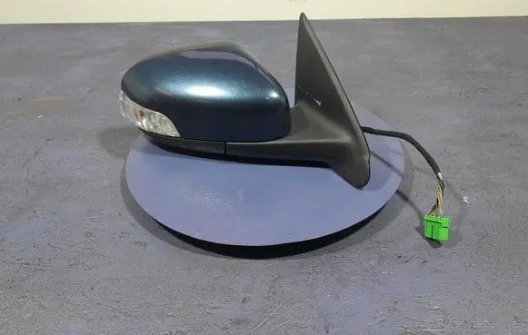 Volvo S60 Front door electric wing mirror 30716585
