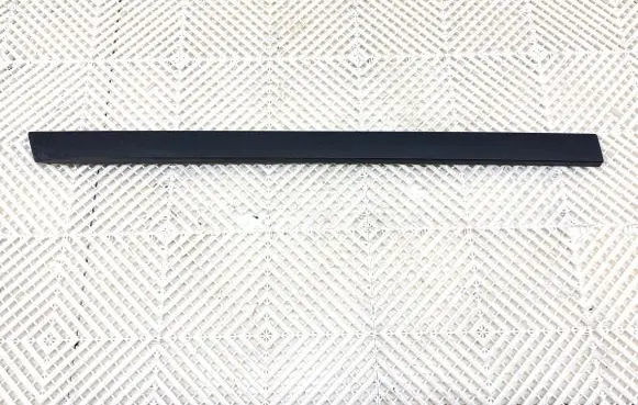 Peugeot 2008 I Front door trim (molding) 9678407077