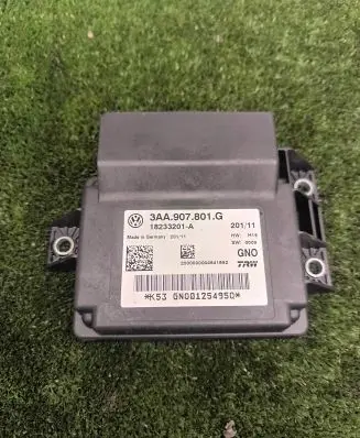 Volkswagen PASSAT B7 Hand brake control module 3AA907801G 18233201A