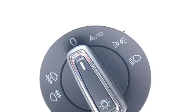 Seat Leon (5F) Other switches/knobs/shifts 5G0941431AF