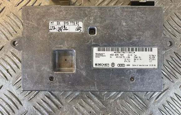 Audi A6 S6 C6 4F MMI control unit 4F0910731J 4E0035729