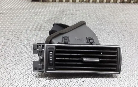 Audi A6 S6 C6 4F Dashboard side air vent grill/cover trim 4F1820902B