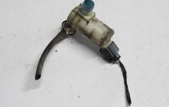 Mitsubishi ASX Windscreen/windshield washer pump
