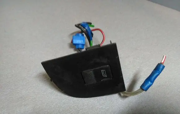 Audi V8 Electric window control switch 441959528 893959855