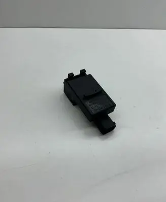 BMW 7 E65 E66 Air quality sensor 6933052 13242411