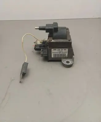 Renault Espace II High voltage ignition coil 7700732263 7700852093