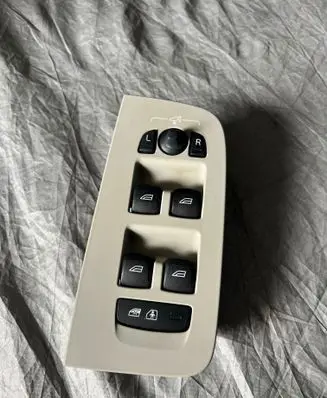 Volvo S60 Electric window control switch 31433407 19W382