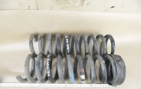 Mercedes-Benz C W202 Front coil spring