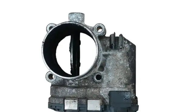 Volvo V40 Throttle valve 31216665