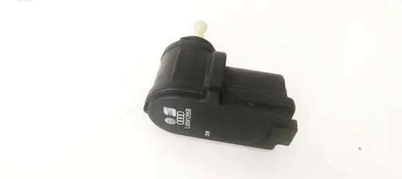 Volkswagen Golf IV Headlight level adjustment motor 1J0941295B