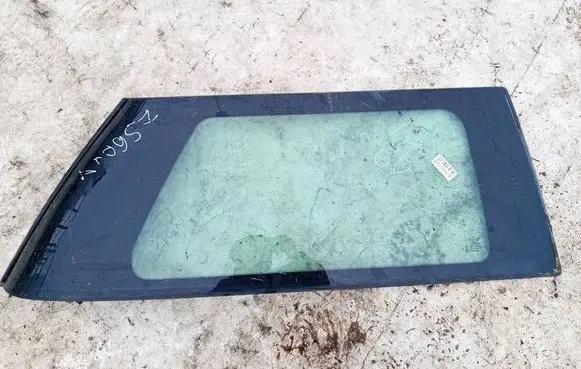 Mini One - Cooper R50 - 53 Rear side window as2