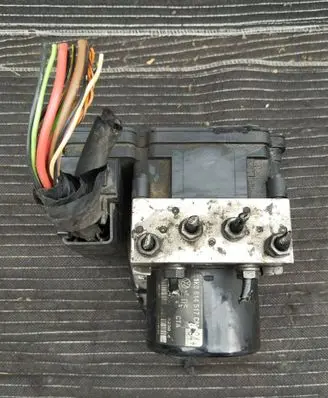 Volkswagen Golf VI ABS Pump 1k0614517cm 1k0907379ba