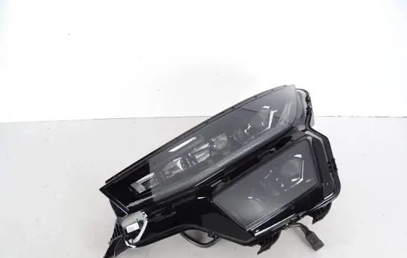 Skoda Kodiaq Headlight/headlamp 566941035A