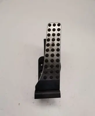 Mercedes-Benz S AMG W222 Accelerator throttle pedal A2043000200
