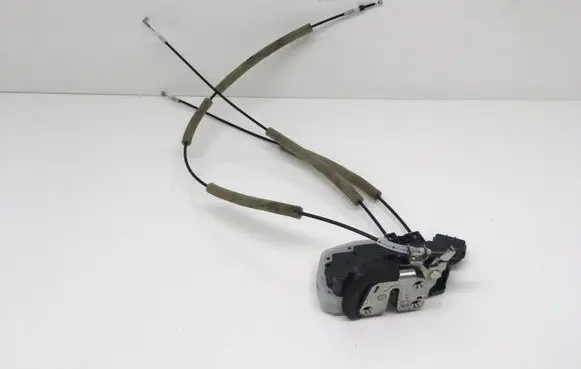 Nissan Leaf I (ZE0) Front door lock