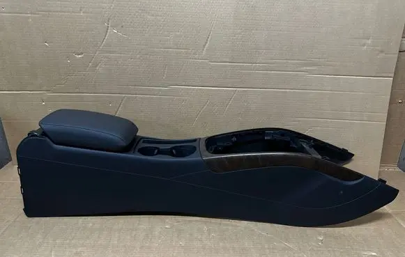 Audi A5 Sportback 8TA Center console 