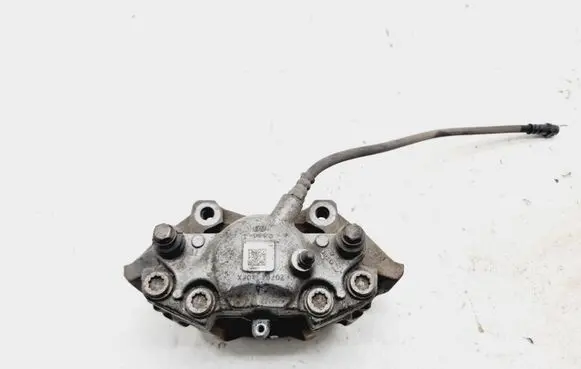 Mercedes-Benz E W212 Front brake caliper A2044211194 A2044210994