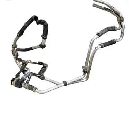 Engine coolant pipe/hose