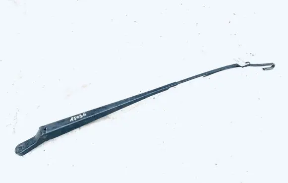 Citroen C5 Front wiper blade arm 071956