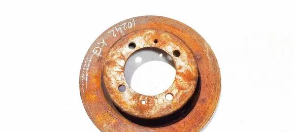 Volvo S40, V40 Rear brake disc neventiliuojamas