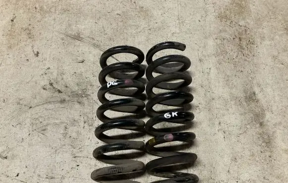 Mercedes-Benz C W204 Rear coil spring 