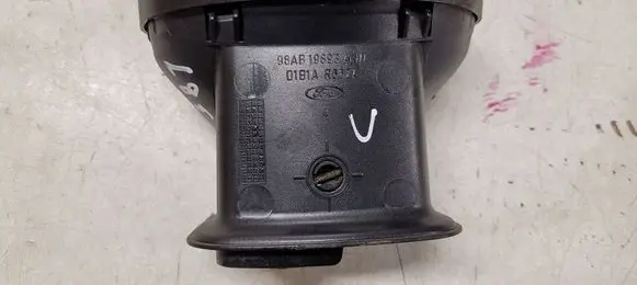 Ford Focus Dash center air vent grill 98AB19893AKW