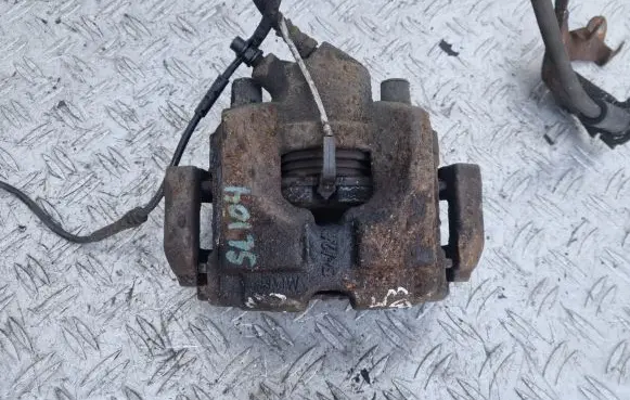 BMW 1 E82 E88 Front brake caliper