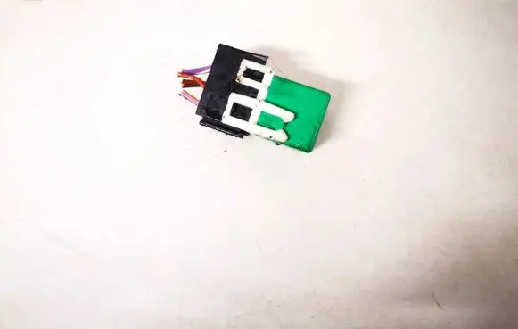 Mercedes-Benz A W168 Other relay 0025422319 v23134-b52-x309