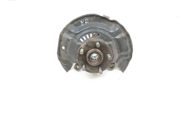 Front wheel hub