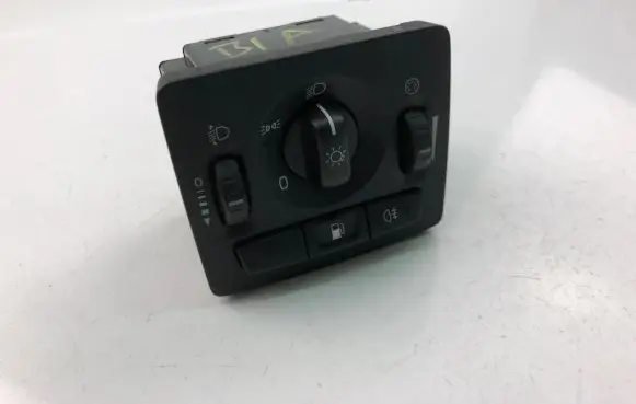 Volvo V50 Light switch 30669734