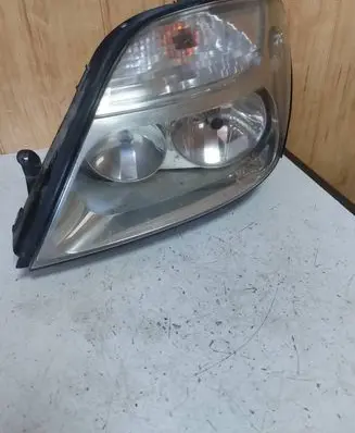 Renault Scenic I Headlight/headlamp 89002988 89003124 1094101044