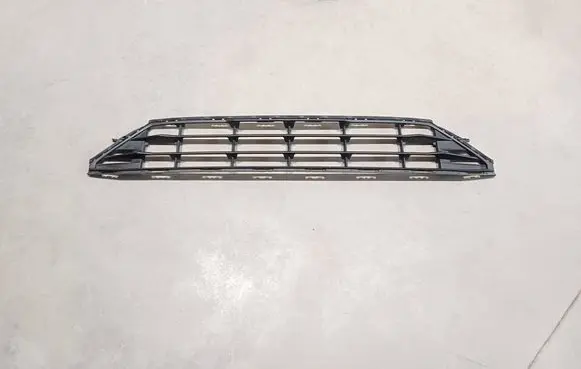 Volvo XC60 Front bumper lower grill 31425175